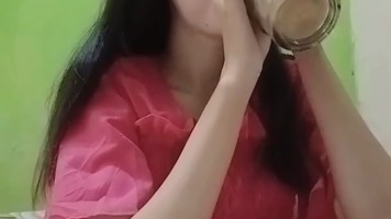 Si Manis Tikaa Omek Manja Desahannya Aduh ID 88424417 Mango